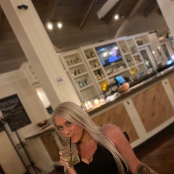 whiskeybl0ndee